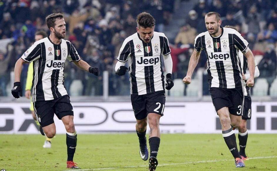 巴洛特利：现在的足球对抗更激烈，我认为自己仍能有出色表现（巴洛特利：如今对抗更激烈，但我依然能有上佳发挥）