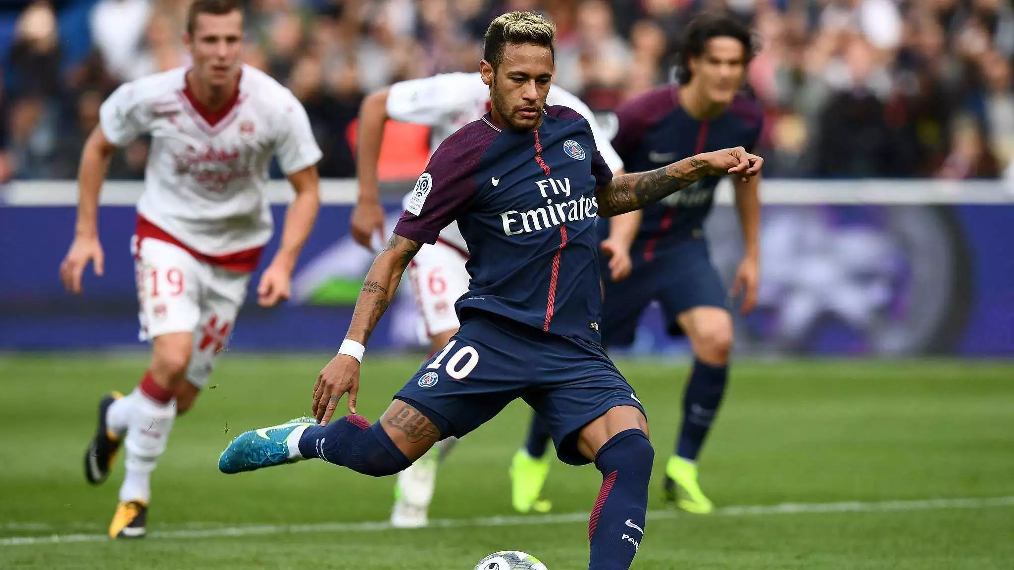 名宿称德约拿大满贯冠军需要运气，澳网官方力挺斯瓦泰克2026夺冠（名宿称德约夺大满贯也需运气，澳网看好斯瓦泰克2026年问鼎）