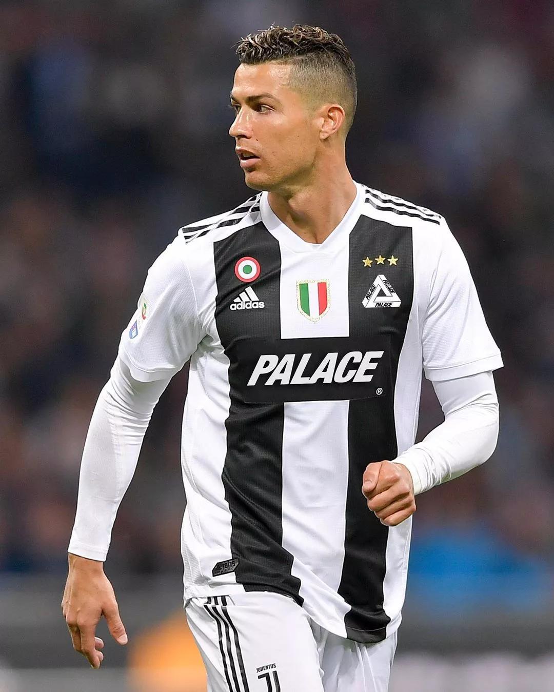 常规操作！亚历山大单节怒砍16分，三节已有33分入账（又见日常表演！亚历山大单节轰下16分，三节已拿到33分）