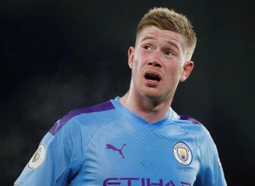 欧洲足球专家称赞瓦尔迪：他完美契合克雷莫内塞，能踢到41岁（欧足专家盛赞瓦尔迪：与克雷莫内塞天作之合，有望踢到41岁）